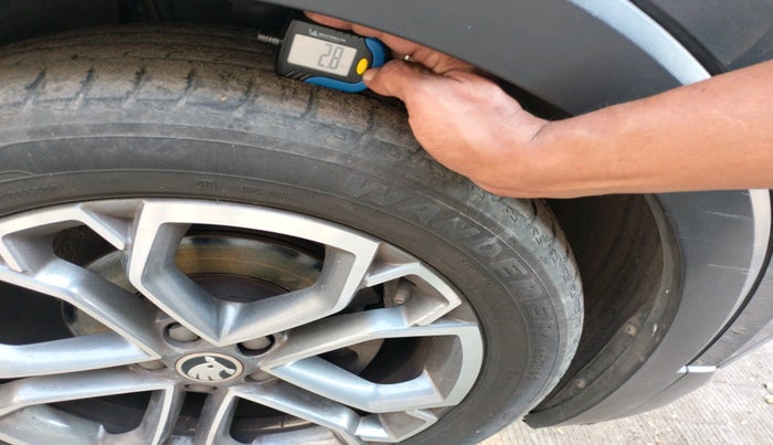 2021 Skoda KUSHAQ STYLE 1.0L TSI AT, Petrol, Automatic, 4,763 km, tyre