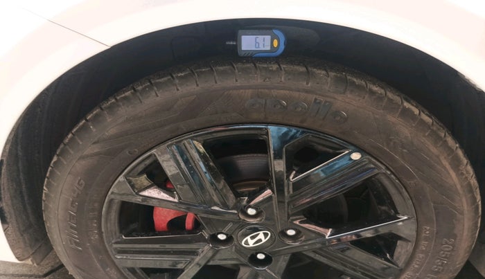 2024 Hyundai Verna SX (O) 1.5 TURBO PETROL DCT, Petrol, Automatic, 3,749 km, tyre