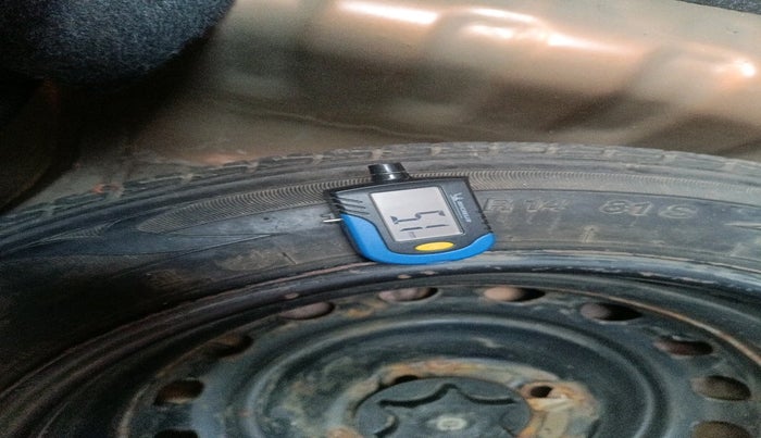 2018 Datsun Go T, Petrol, Manual, 20,587 km, tyre