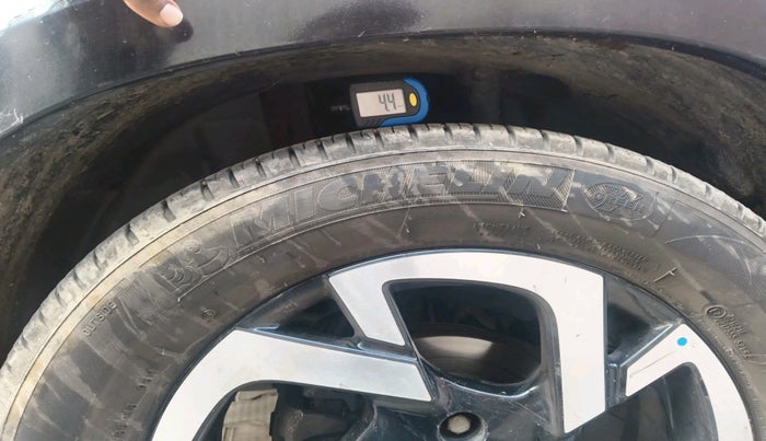 2021 Nissan MAGNITE XV PREMIUM TURBO, Petrol, Manual, 1,04,427 km, tyre