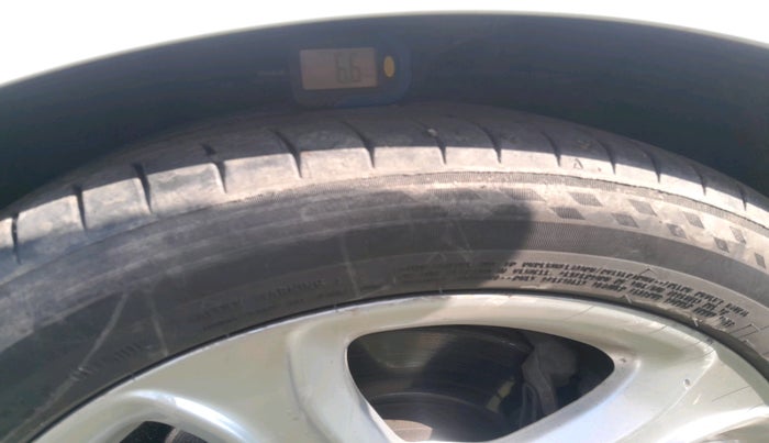 2012 Audi A4 2.0 TDI, Diesel, Automatic, 87,623 km, tyre