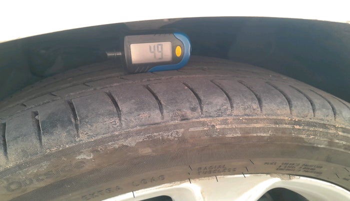 2012 Audi A4 2.0 TDI, Diesel, Automatic, 87,623 km, tyre