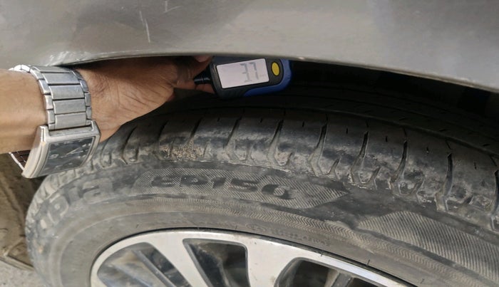 2022 Maruti Ertiga ZXI  CNG, Petrol, Manual, 1,07,611 km, tyre