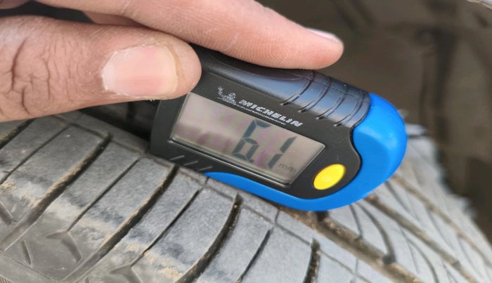 2020 Maruti Celerio VXI CNG, Petrol, Manual, 91,310 km, tyre