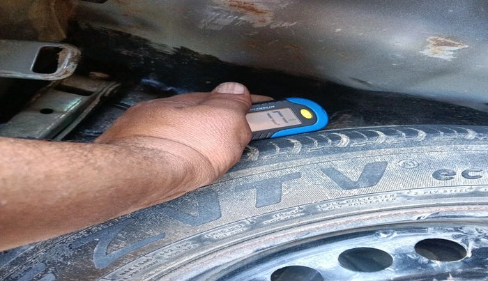 2015 Hyundai Grand i10 SPORTZ 1.2 KAPPA VTVT, Petrol, Manual, 83,786 km, tyre