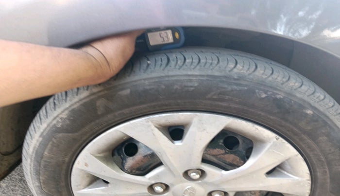 2015 Hyundai Grand i10 SPORTZ 1.2 KAPPA VTVT, Petrol, Manual, 83,786 km, tyre