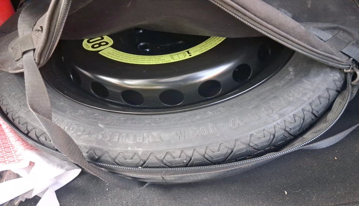 2021 Mercedes Benz C Class C 220d PROGRESSIVE, Diesel, Automatic, 33,258 km, tyre