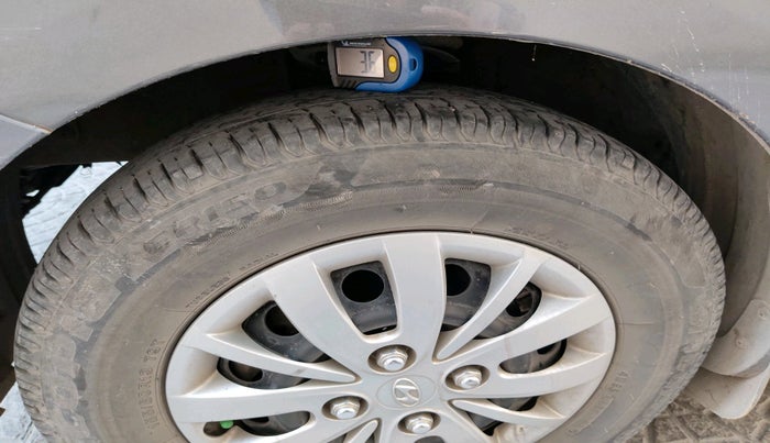 2013 Hyundai i10 SPORTZ 1.2, Petrol, Manual, 91,387 km, tyre