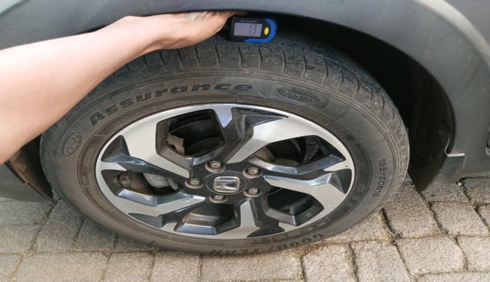 2017 Honda BR-V 1.5L I-VTEC V CVT, Petrol, Automatic, 70,901 km, tyre