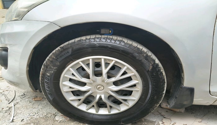 2012 Maruti Swift Dzire VDI, Diesel, Manual, 1,36,179 km, tyre