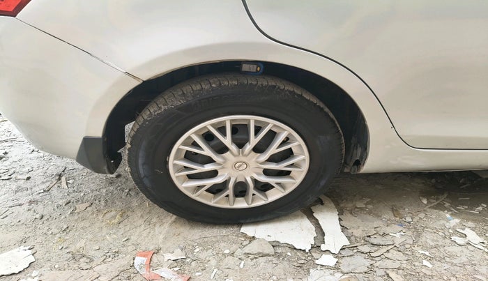 2012 Maruti Swift Dzire VDI, Diesel, Manual, 1,36,179 km, tyre