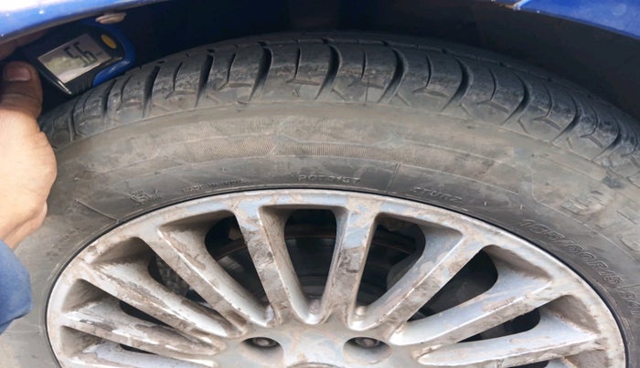 2015 Tata Zest XT PETROL, Petrol, Manual, 1,11,931 km, tyre