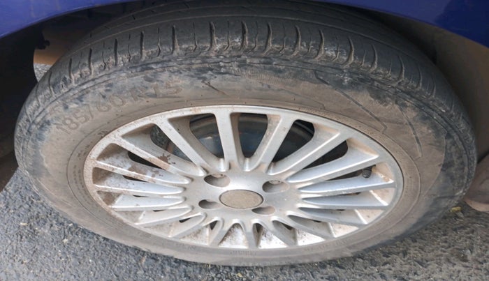 2015 Tata Zest XT PETROL, Petrol, Manual, 1,11,931 km, tyre