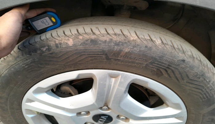 2021 KIA SONET HTX 1.0 IMT, Petrol, Manual, 79,174 km, tyre