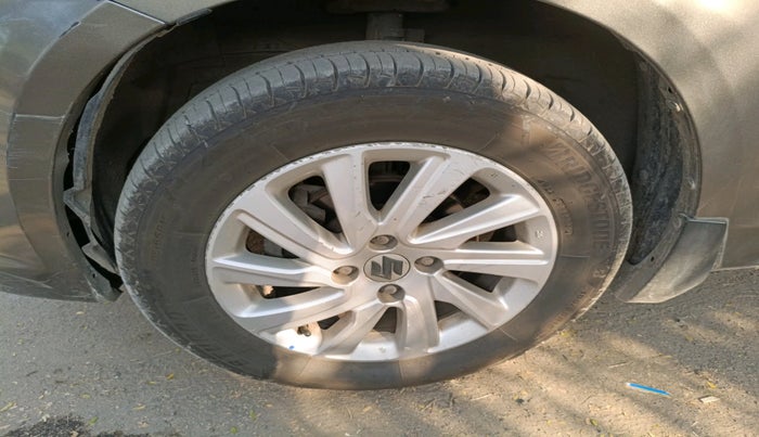 2016 Maruti Swift Dzire ZDI AMT, Diesel, Automatic, 77,096 km, tyre