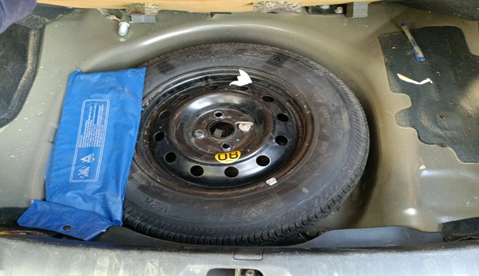 2016 Maruti Swift Dzire ZDI AMT, Diesel, Automatic, 77,096 km, tyre