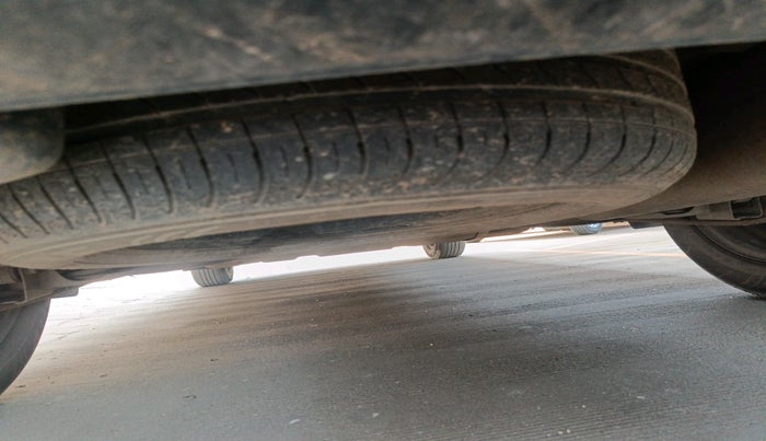 2023 KIA CARENS PRESTIGE 1.5 DIESEL IMT 7 STR, Diesel, Manual, 19,811 km, tyre