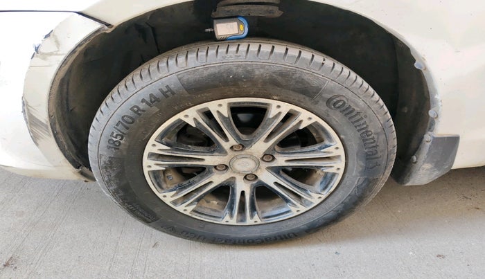 2012 Maruti Swift Dzire VDI, Diesel, Manual, 83,308 km, tyre