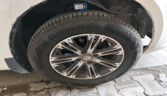 2012 Maruti Swift Dzire VDI, Diesel, Manual, 83,308 km, tyre