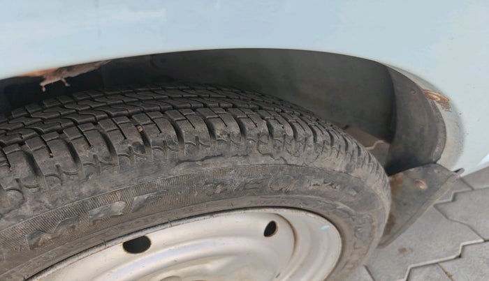 2010 Tata Nano CX, Petrol, Manual, 17,241 km, tyre