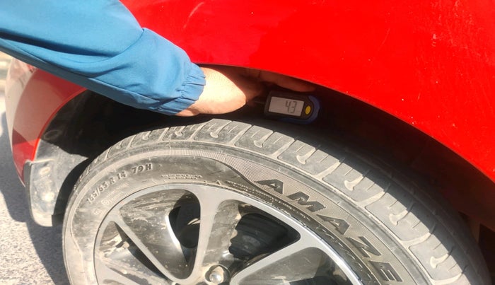 2018 Hyundai Grand i10 SPORTZ AT 1.2 KAPPA VTVT, Petrol, Automatic, 24,337 km, tyre