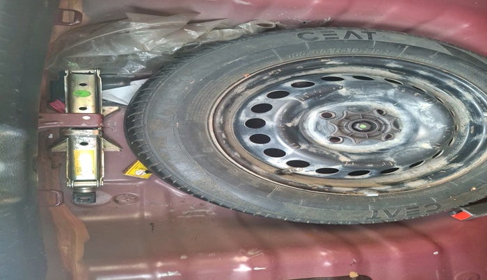 2014 Hyundai Grand i10 SPORTZ 1.2 KAPPA VTVT, Petrol, Manual, 1,03,161 km, tyre