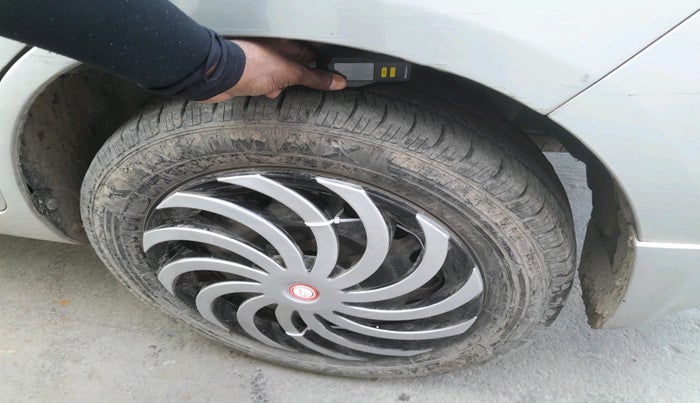 2016 Maruti Ertiga VDI SHVS, Diesel, Manual, 84,801 km, tyre