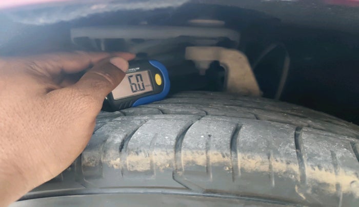 2019 Mahindra MARAZZO M8 8 STR, Diesel, Manual, 92,199 km, tyre