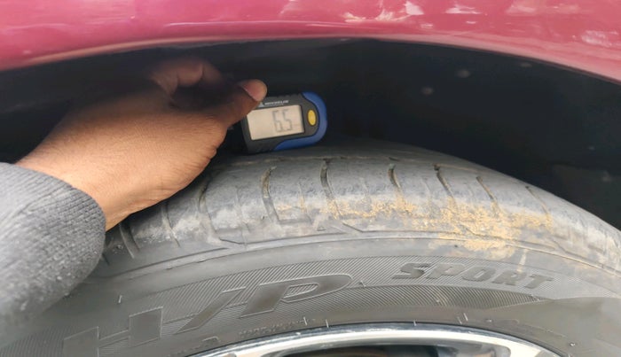 2019 Mahindra MARAZZO M8 8 STR, Diesel, Manual, 92,199 km, tyre