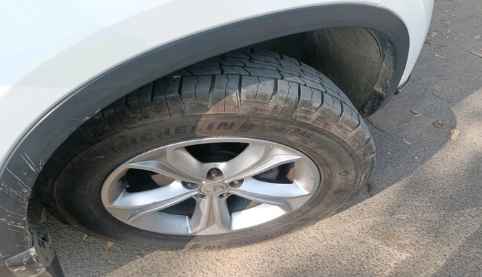 2019 Tata Harrier XT 2.0L KRYOTEC, Diesel, Manual, 96,348 km, tyre