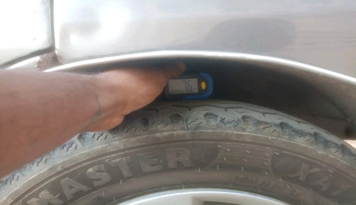 2018 Maruti Eeco 5 STR WITH A/C+HTR, Petrol, Manual, 1,22,235 km, tyre