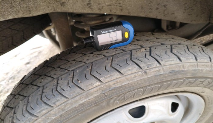 2012 Maruti Eeco 5 STR WITH A/C+HTR, Petrol, Manual, 66,913 km, tyre