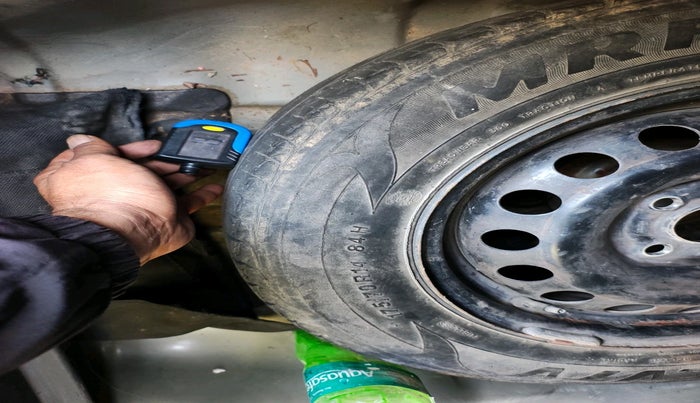 2014 Chevrolet Sail 1.3 LS ABS, Diesel, Manual, 1,05,971 km, tyre