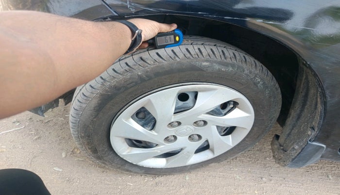 2014 Honda Amaze 1.5L I-DTEC S, Diesel, Manual, 1,31,790 km, tyre