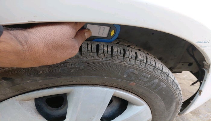 2012 Maruti Alto K10 VXI, Petrol, Manual, 70,055 km, tyre