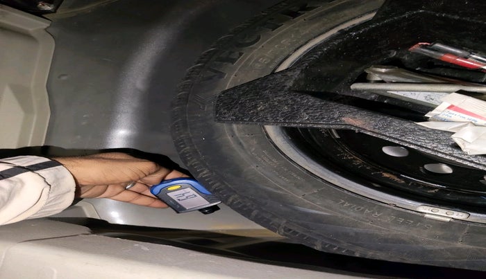 2016 Maruti Celerio ZXI AMT (O), Petrol, Automatic, 43,119 km, tyre