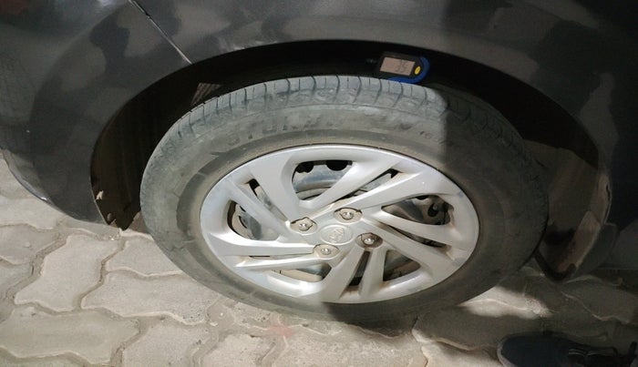 2021 Hyundai AURA S 1.2 CNG, Petrol, Manual, 86,546 km, tyre