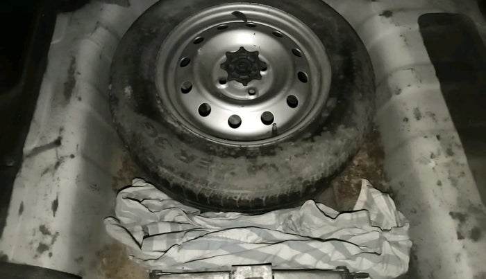 2017 Hyundai XCENT PRIME T CRDI, Diesel, Manual, 71,411 km, tyre