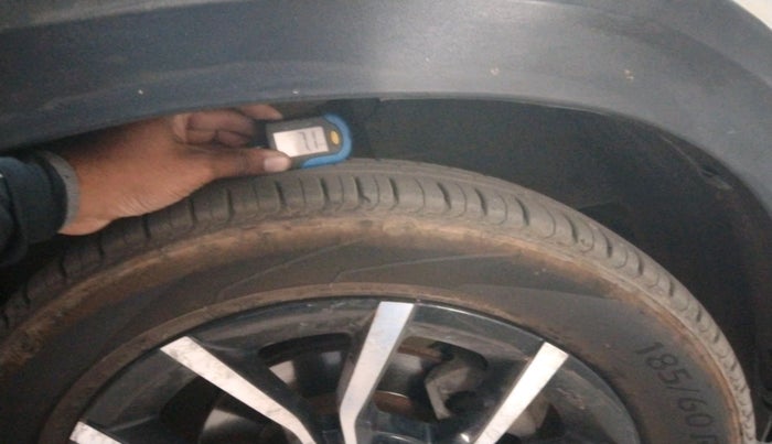 2018 Mahindra KUV 100 NXT K8 P 6 STR, Petrol, Manual, 44,482 km, tyre