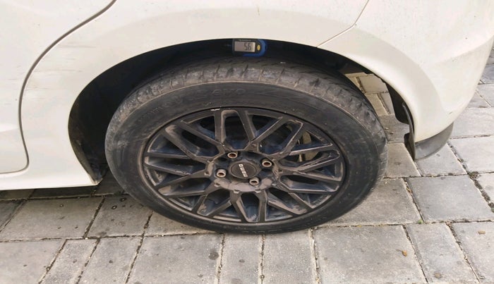 2015 Ford New Figo TITANIUM1.5 DIESEL, Diesel, Manual, 1,19,292 km, tyre