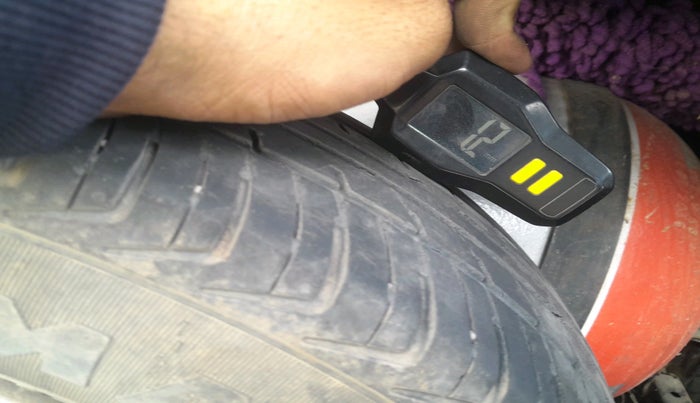 2016 Tata Tiago XM PETROL, Petrol, Manual, 1,53,103 km, tyre