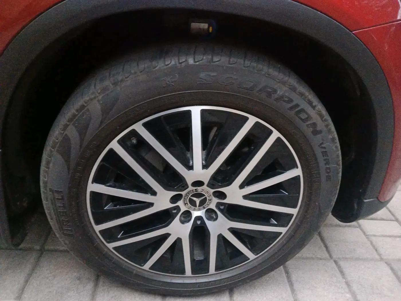 2020 Mercedes Benz GLC CLASS 220d 4MATIC , Diesel, Automatic, 38,919 km, tyre