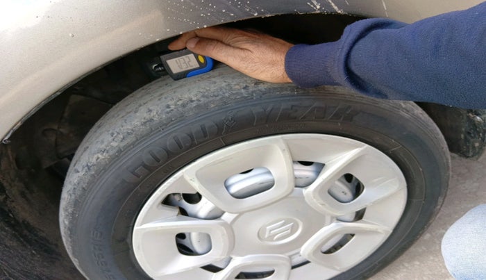 2020 Maruti Baleno SIGMA PETROL 1.2, Petrol, Manual, 1,13,943 km, tyre