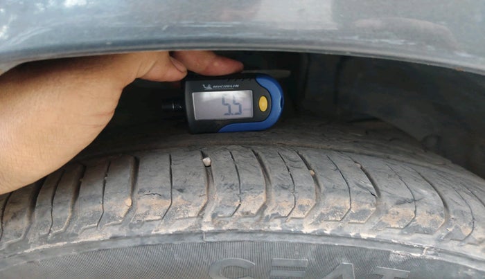 2015 Maruti Baleno ALPHA PETROL 1.2, Petrol, Manual, 1,72,802 km, tyre