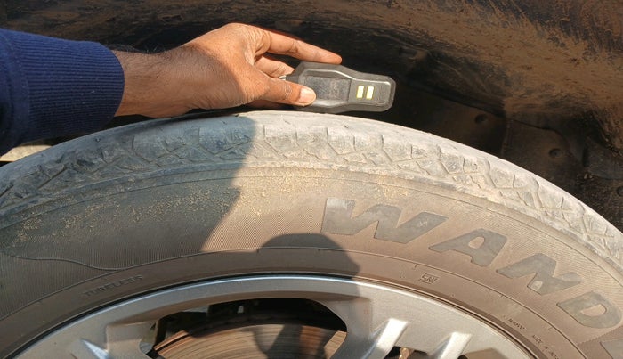 2020 Mahindra Thar LX HARD TOP 4WD MT, Diesel, Manual, 43,179 km, tyre