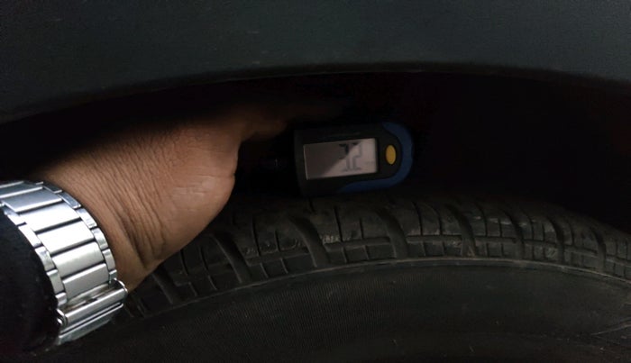 2019 Renault TRIBER RXZ, Petrol, Manual, 69,963 km, tyre