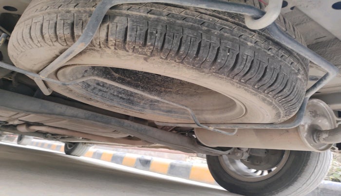 2022 Maruti Ertiga VXI SHVS, Petrol, Manual, 46,862 km, tyre