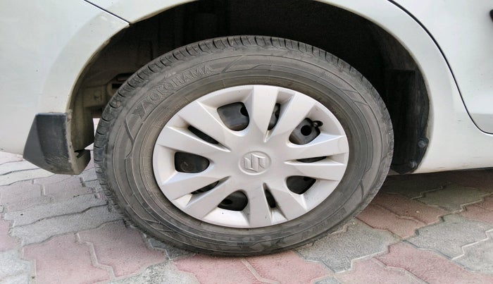 2013 Maruti Swift Dzire VDI, Diesel, Manual, 1,75,139 km, tyre