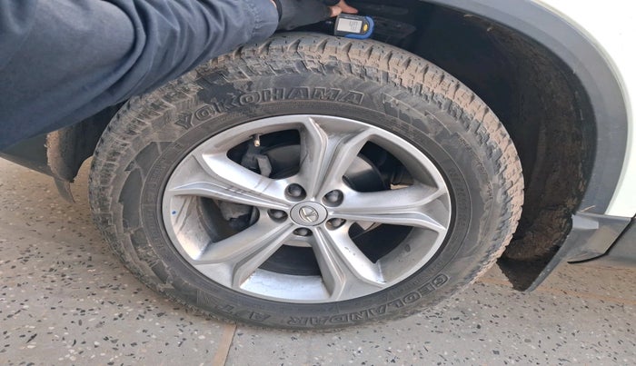 2019 Tata Harrier XZ 2.0L, Diesel, Manual, 1,00,566 km, tyre