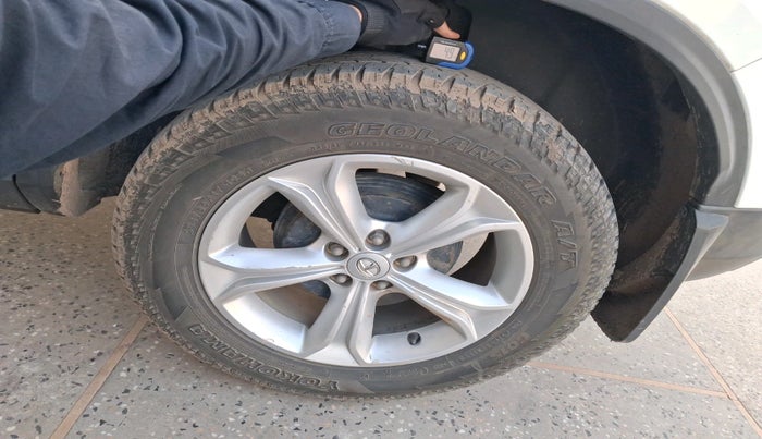 2019 Tata Harrier XZ 2.0L, Diesel, Manual, 1,00,566 km, tyre